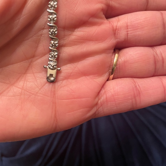 Sterling Silver Bracelet with Diamond Chips - Picture 2 of 4